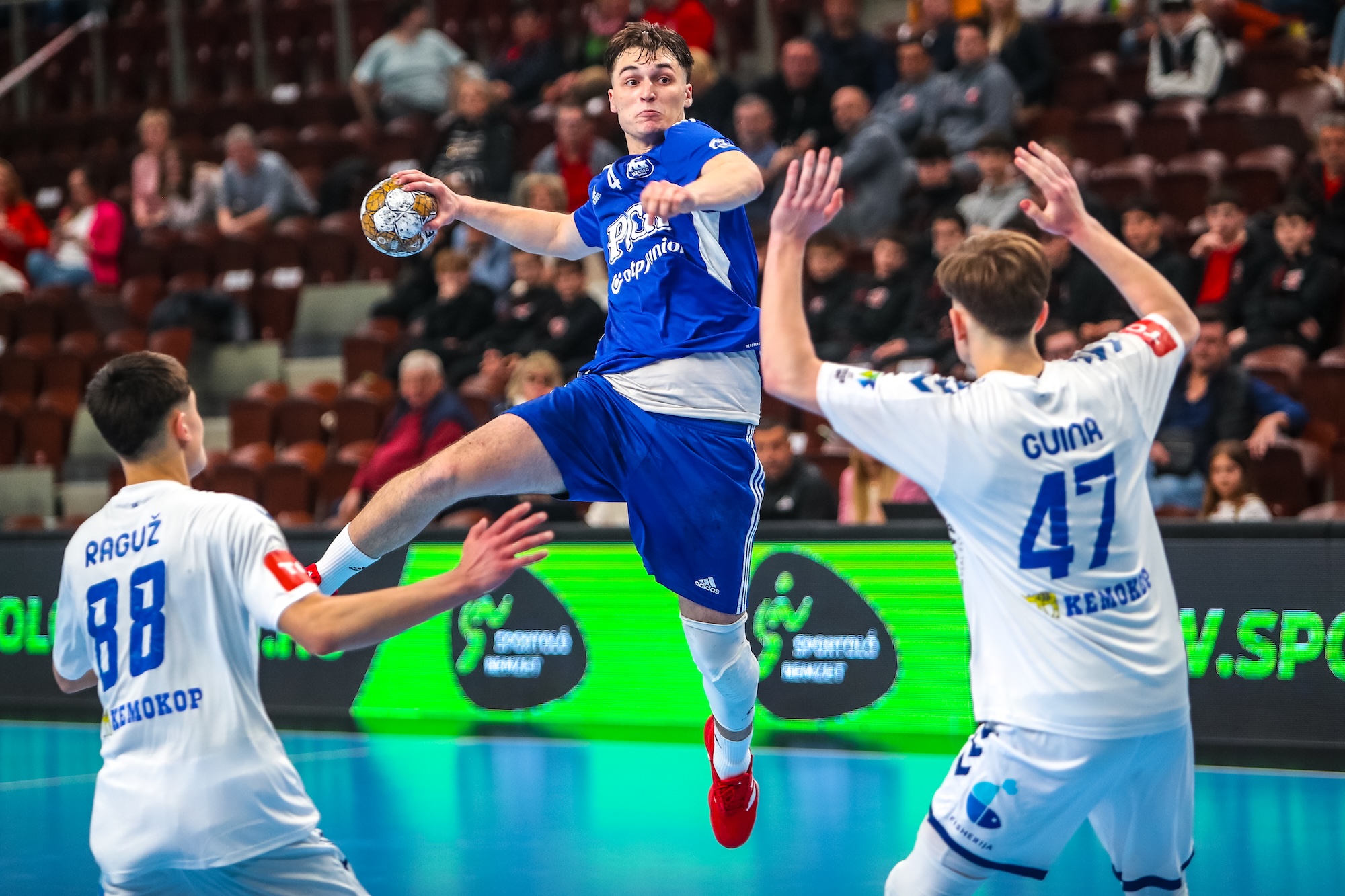 Hungarian derby in first EHF Youth Club Trophy final