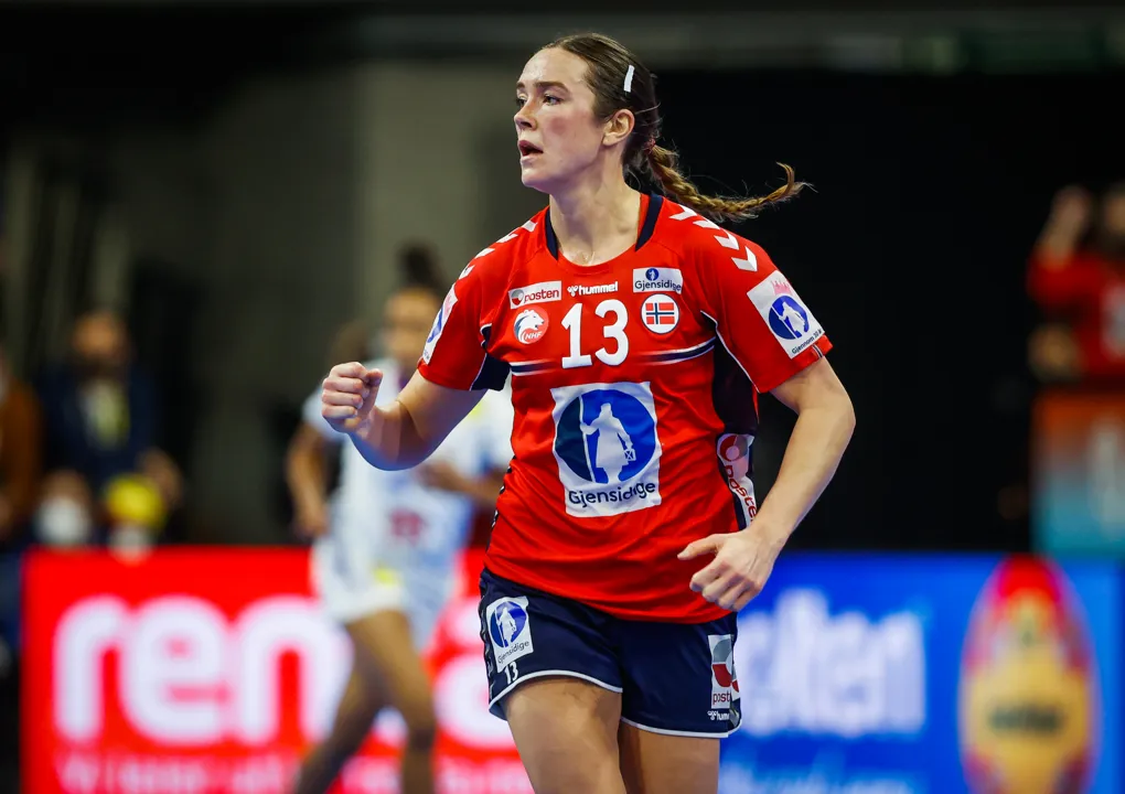 Györ players win full set of medals