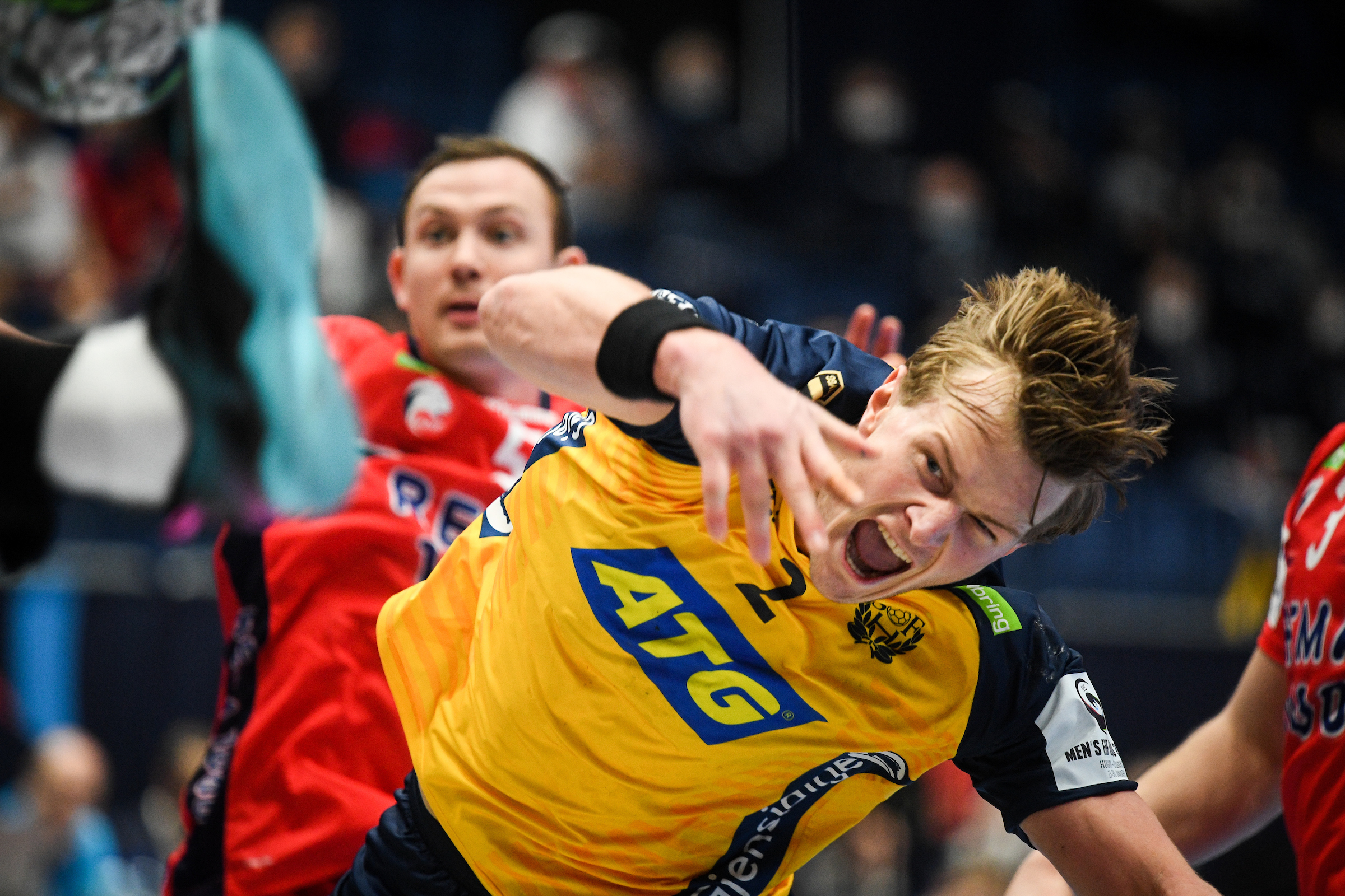 Stupendous comeback sees Sweden to semi-finals