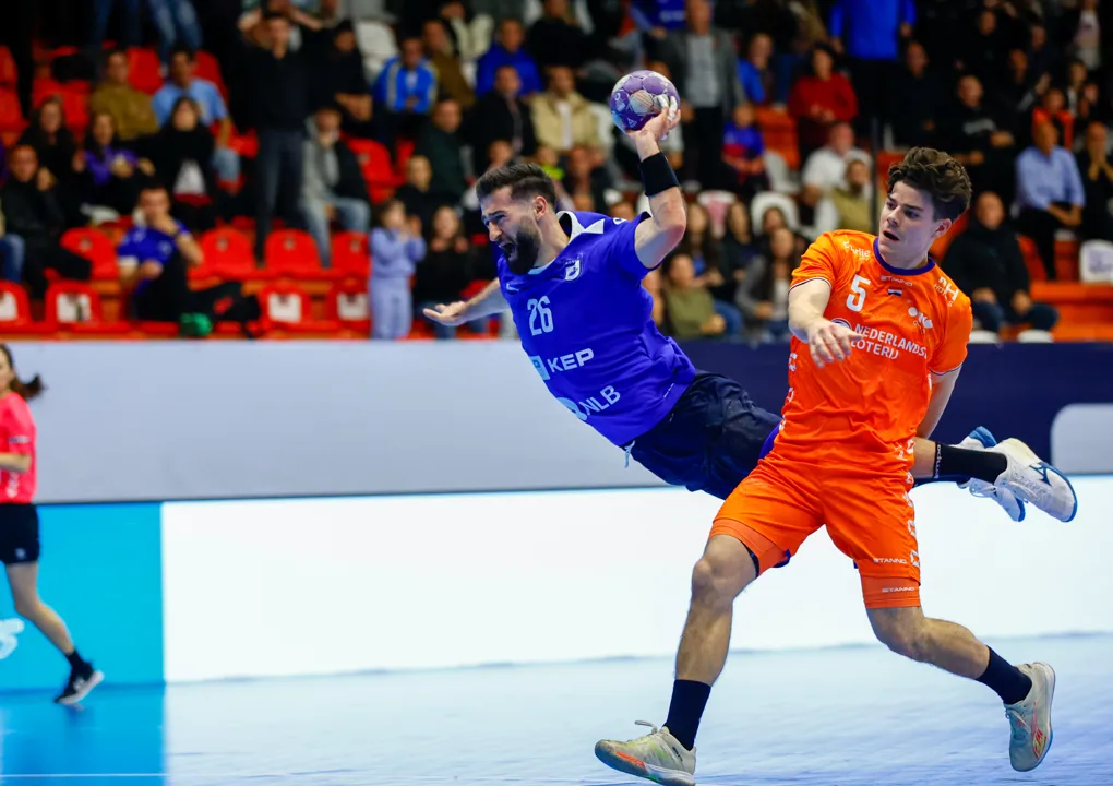 Lithuania and Italy win big, Kosovo seal shock draw