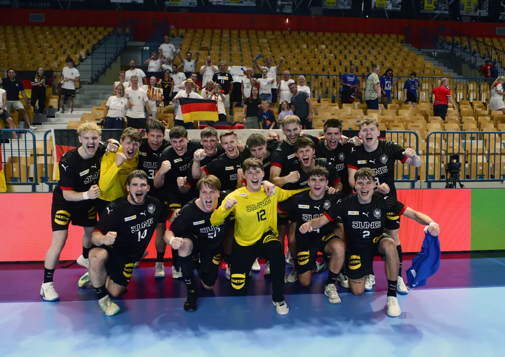 SUMMARY: Three teams suffer first defeats in thrilling day of Men's 20 EHF EURO 2024