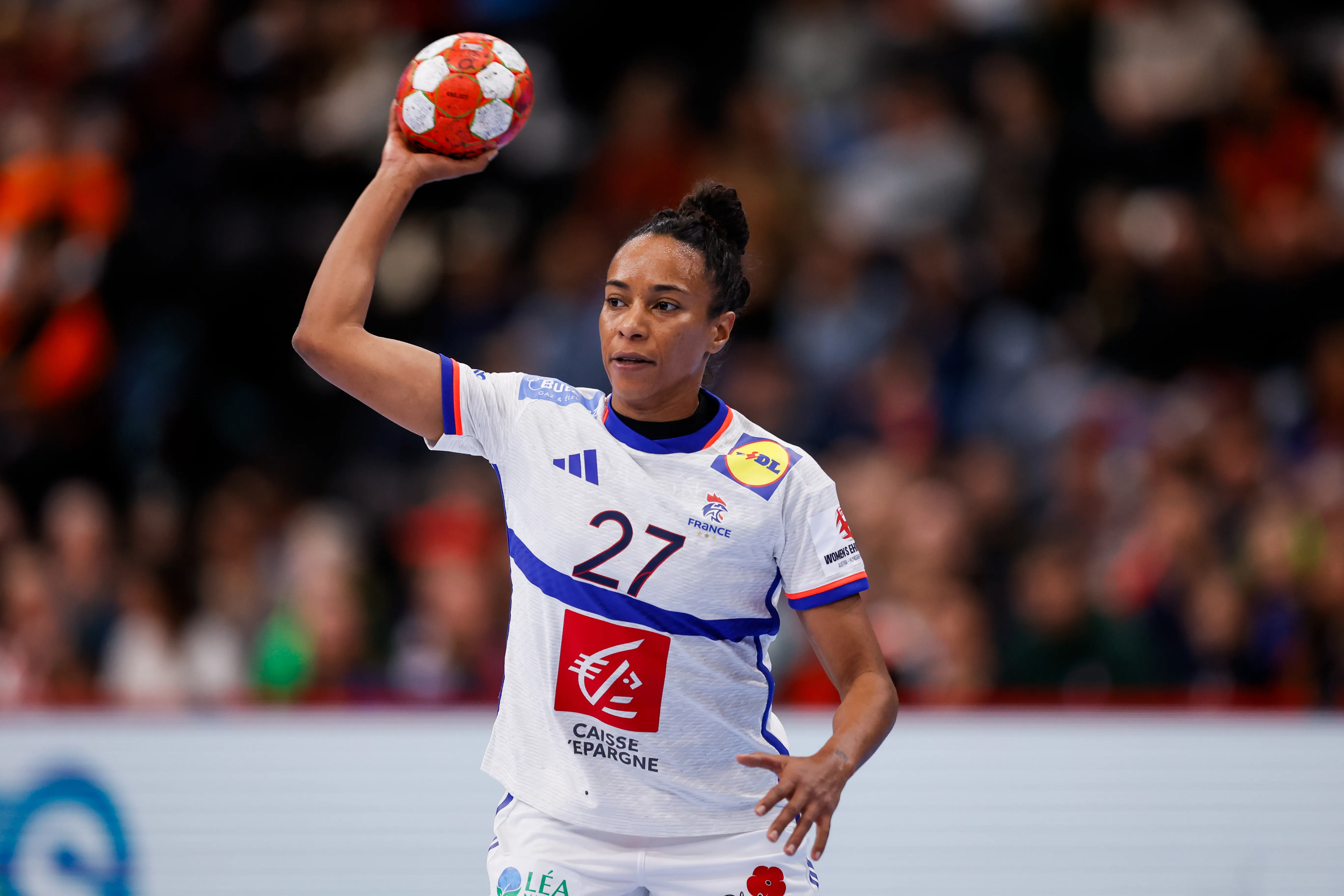 Handball star Nze Minko speaks about her pregnancy