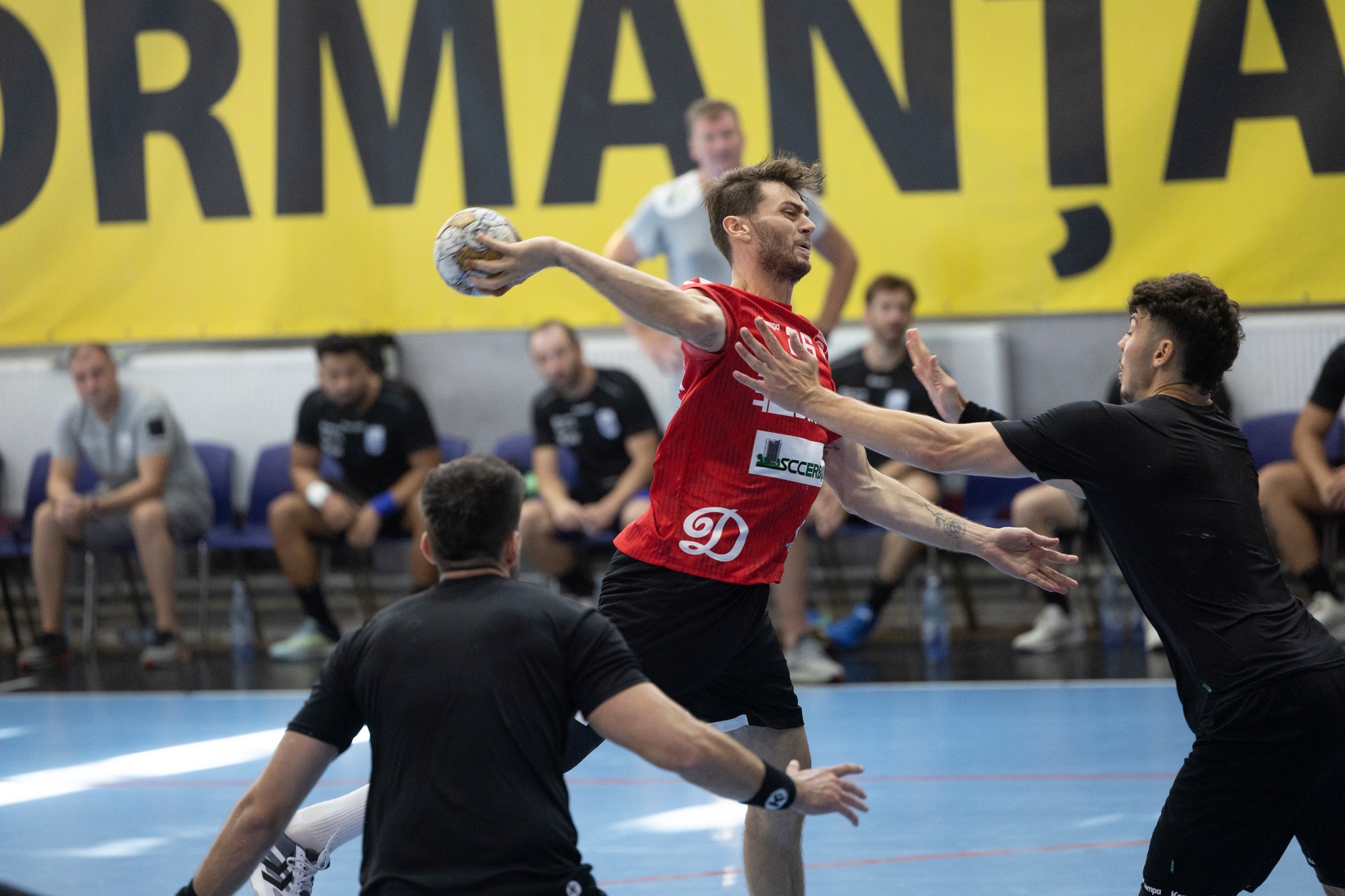 “Super happy”: Langaro faces big challenge at Dinamo