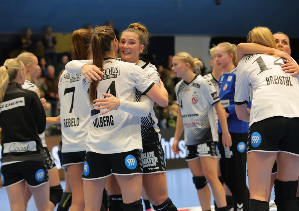 Summary: Esbjerg victorious in the Danish thriller, Györ celebrate in MOTW
