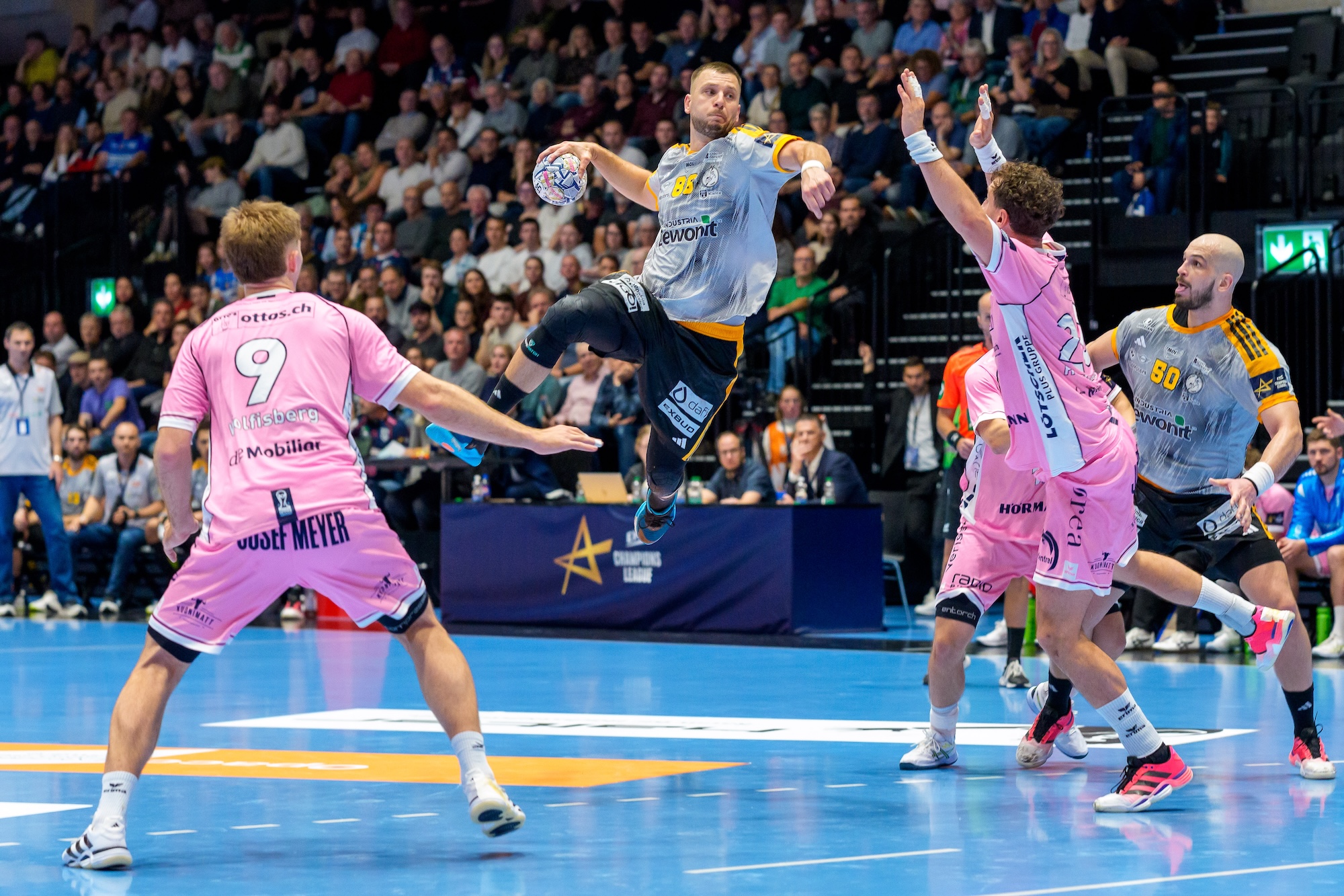 Kielce to main round; high-octane Veszprém take Füchse