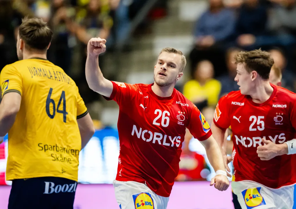 Denmark cruise against Sweden for second win