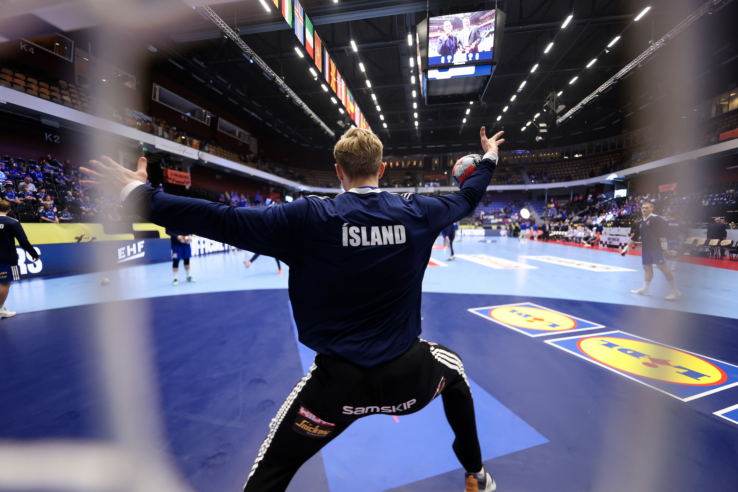 Live blog: Main round gets going in Malmö on Friday