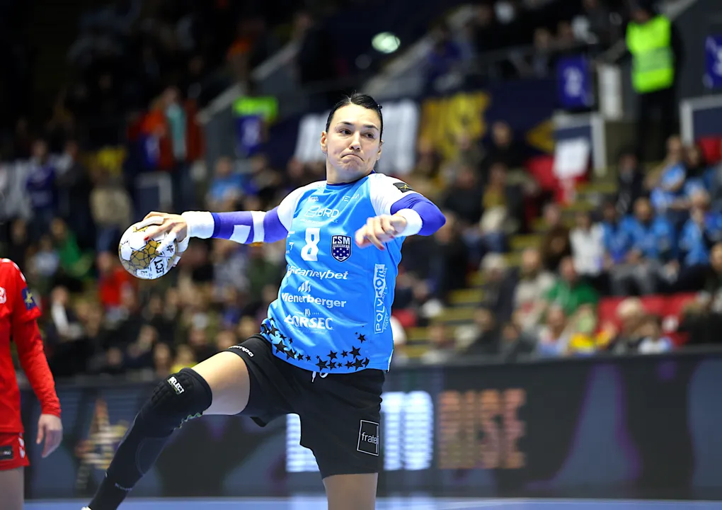Familiar foes to meet in crunch play-offs