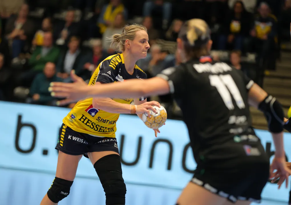 SUMMARY: Ikast remains unbeaten; Györ and CSM take two points away from Buducnost and Sävehof