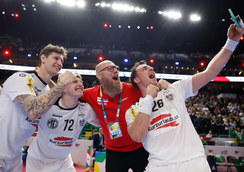 Summary: Austria draw with Germany; France, Hungary win