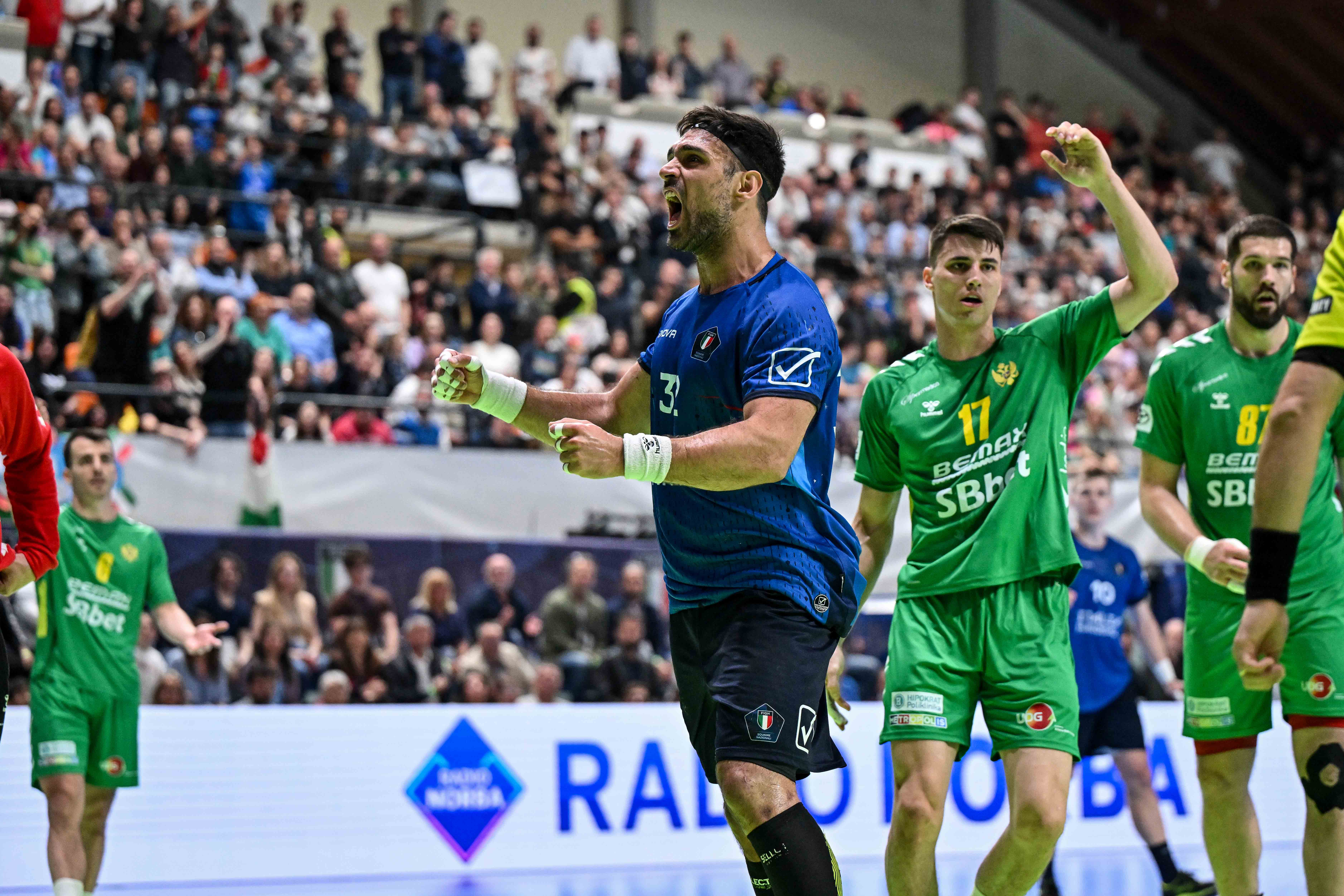 Dramatic first legs prelude weekend's final showdowns