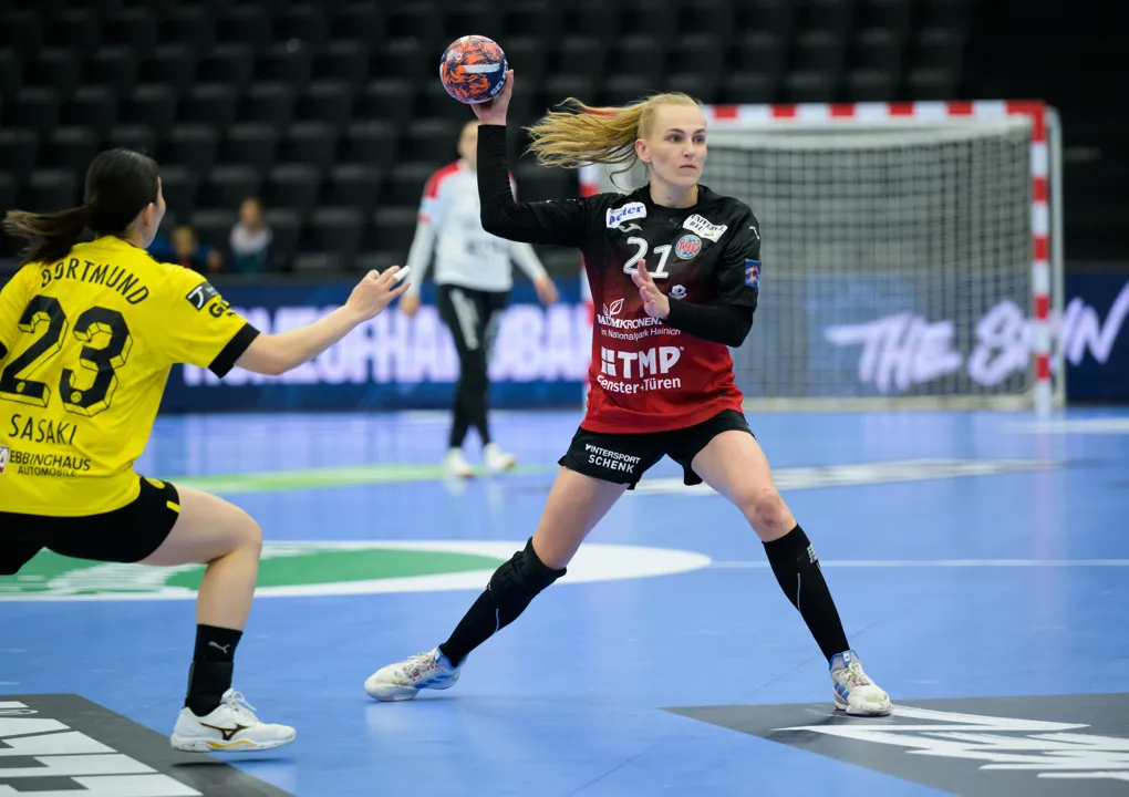 Goals or assists – Annika Lott loves them both