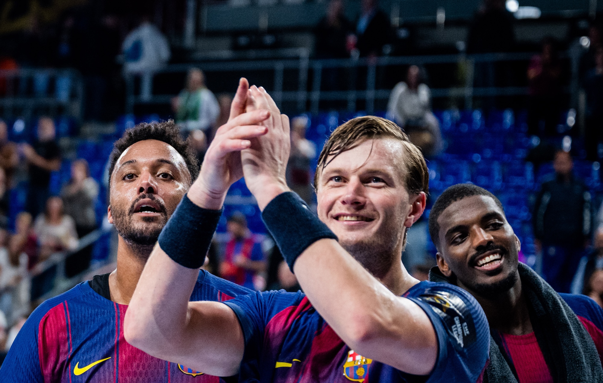 2025 11 13 Fcbhandbolvswislaplock 208